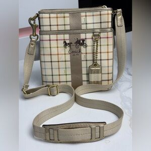Coach heritage strip tattersail  Crossbody Bag large hangtag see photos callout